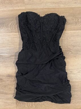 Tight Corset Strapless Black Lace Ruched Cocktail Dress with Beading